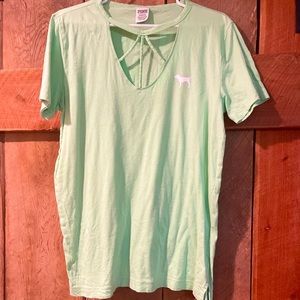 Women’s pink shirt